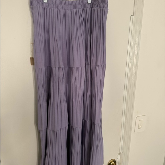 Lavender Tiered Maxi Skirt - Picture 4 of 4